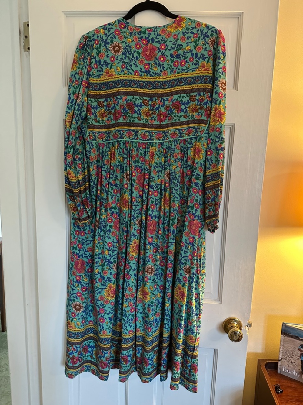 Floral Tie-Front Midi Dress in Turquoise - Picture 7 of 8